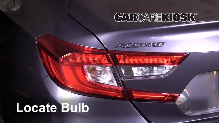 2018 Honda Accord LX 1.5L 4 Cyl. Turbo Lights